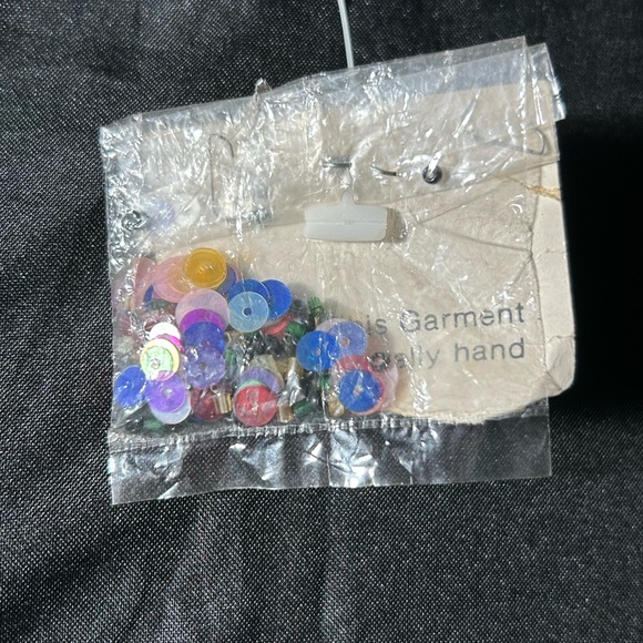 VINTAGE LAURENCE KAZAR Silk multi-colored beaded short jacket - Picture 12 of 16